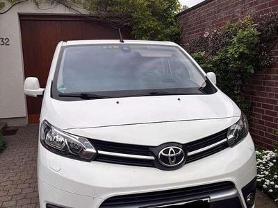 Gebraucht Toyota Proace Verso Comfort 150 PS (110 kW) 2019 Weiß Kombi