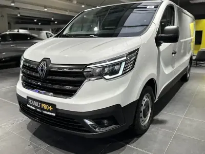Ny Renault Trafic Komfort 131 HK (96 kW) 2025 Hvid MPV