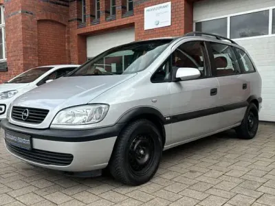 Gebraucht Opel Zafira Comfort 116 PS (85 kW) 2000 Silber Van / Kleinbus