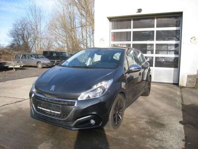 gebraucht Peugeot 208 Allure