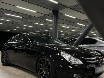 Gebraucht Mercedes CLS350 292 PS (214 kW) 2009 Schwarz Limousine