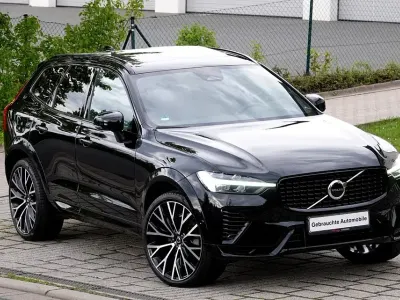 Gebraucht Volvo XC60 R-Design 197 PS (144 kW) 2021 Schwarz SUV