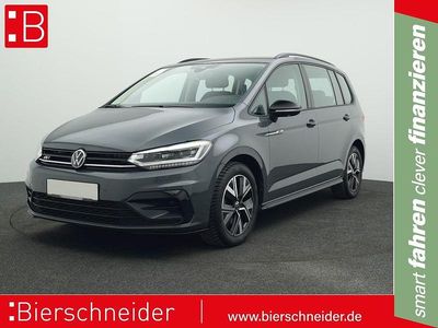 Schwarz Gebraucht 2024 VW Touran Highline Van / Kleinbus | 34.940 € (Fairer Preis)