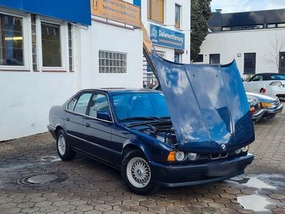Second-hand BMW 525 170 CP (125 kW) 1989 Albastru Berlinǎ