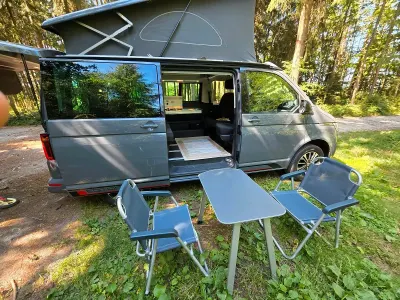 Gebraucht VW California California 150 PS (110 kW) 2024 Grau Van