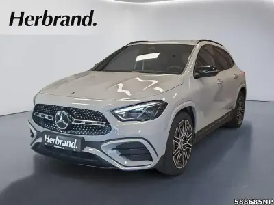Gebraucht Mercedes GLA180 AMG 163 PS (119 kW) 2025 Grau SUV