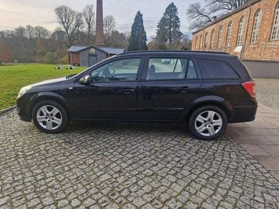 Gebraucht Opel Astra 116 PS (85 kW) 2007 Schwarz Kombi