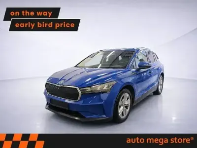 Second-hand Skoda Enyaq iV Loft 108 kW (148 CP) 2023 Albastru SUV