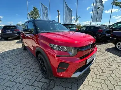 Neu Citroën C3 101 PS (74 kW) 2026 Rot SUV