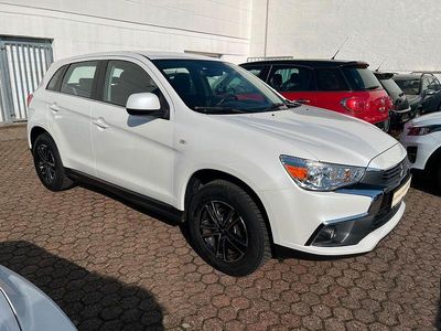 Gebraucht Mitsubishi ASX Edition 117 PS (86 kW) 2017 Perlmuttweiß SUV