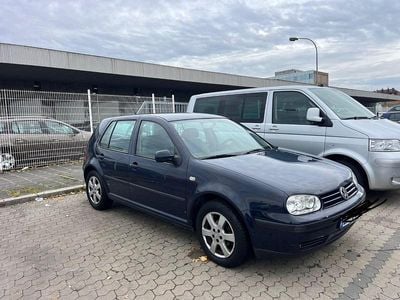 VW Golf IV
