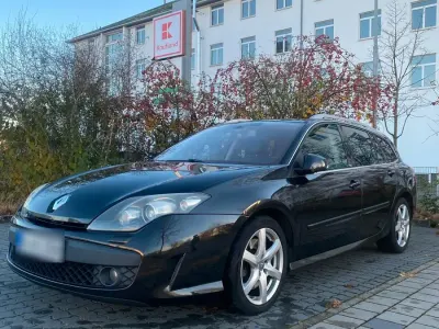 Używany Renault Laguna GrandTour GT 178 KM (130 kW) 2008 Czarny Kombi