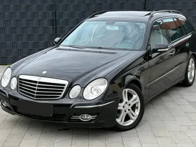 Używany Mercedes E220