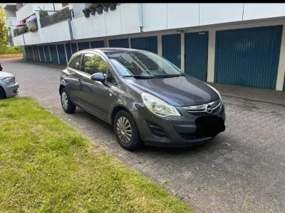Gebraucht Opel Corsa Edition 69 PS (50 kW) 2012 Kleinwagen