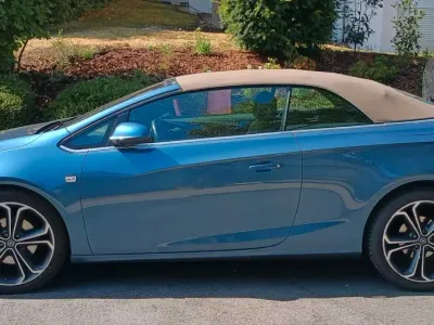 Gebraucht Opel Cascada Innovation 170 PS (125 kW) 2014 Blau Cabrio