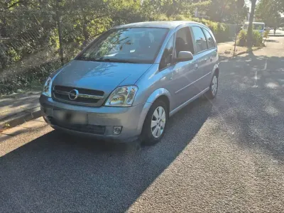 Gebraucht Opel Meriva 101 PS (74 kW) 2003 Silber Van / Kleinbus