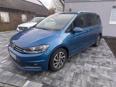 Gebraucht VW Touran Sound 110 PS (80 kW) 2018 Blau Van / Kleinbus