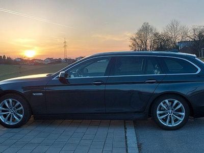 Gebraucht BMW 535 Luxury Line 313 PS (230 kW) 2016 Grau Kombi