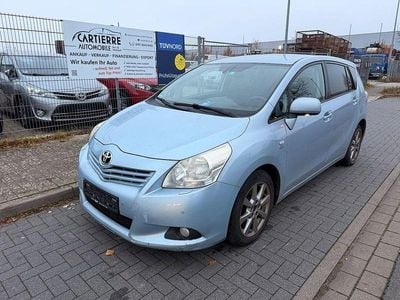 Gebraucht Toyota Verso Executive 177 PS (130 kW) 2011 Blau Van / Kleinbus