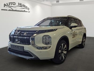 Neu Mitsubishi Outlander P-HEV Top 306 PS (225 kW) 2026 Weiß SUV