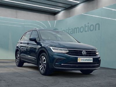 Gebraucht VW Tiguan Active 122 PS (89 kW) 2022 Blau SUV