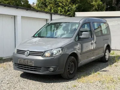 Gebraucht VW Caddy Maxi Trendline 102 PS (75 kW) 2012 Grau Van / Kleinbus