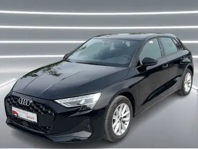 Gebraucht Audi A3 Ambiente 116 PS (85 kW) 2025 Brillantschwarz Limousine