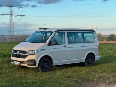 Używany VW California Beach 150 KM (110 kW) 2024 Szary Van