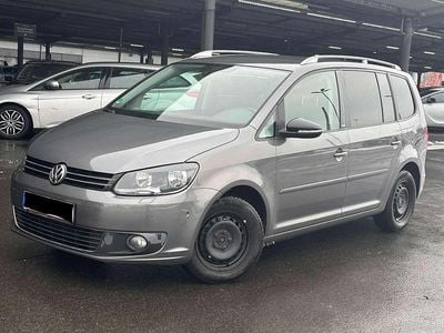 Gebraucht VW Touran Style 105 PS (77 kW) 2012 Pepper grey metallic Van / Kleinbus