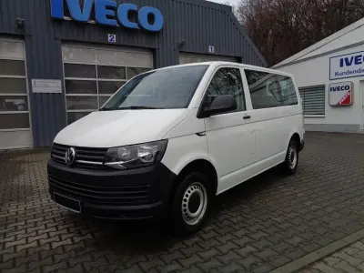 Używany VW Caravelle Trendline 102 KM (75 kW) 2019 Biały Van