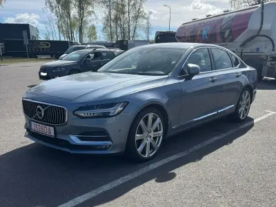 Gebraucht Volvo S90 Inscription 320 PS (235 kW) 2017 Grau Limousine