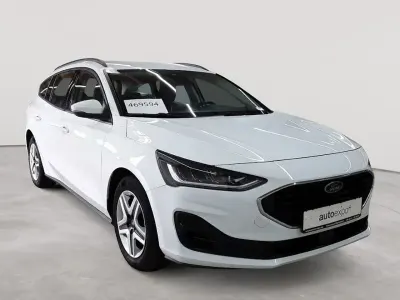 Gebraucht Ford Focus Cool & Connect 120 PS (88 kW) 2022 Frozen white Kombi