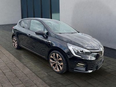 Gebraucht Renault Clio V 140 PS (102 kW) 2021 Schwarz Limousine