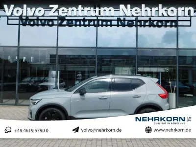 Gebraucht Volvo EX40 Plus 185 kW (252 PS) 2026 Grau SUV