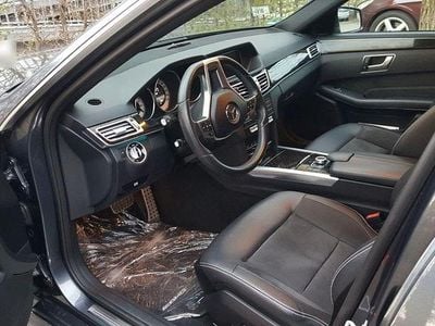 Usata Mercedes E350 258 CV (189 kW) 2015 Nero Station wagon
