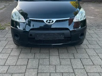 Gebraucht Hyundai i10 67 PS (49 kW) 2009 Schwarz Kleinwagen