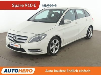Gebraucht Mercedes B200 156 PS (114 kW) 2014 Weiß Van / Kleinbus