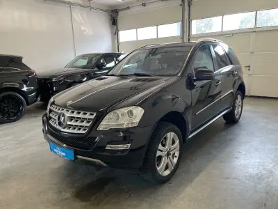 Gebraucht Mercedes ML350 231 PS (169 kW) 2011 Schwarz SUV