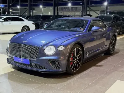 Gebraucht Bentley Continental GT Convertible Mulliner 549 PS (403 kW) 2021 Blau Cabrio