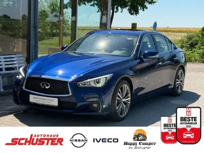 Gebraucht Infiniti Q50 Sport Tech 306 PS (225 kW) 2019 Iridium blue Limousine