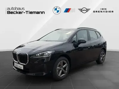 Gebraucht BMW 220 Active Tourer Efficient Dynamics 170 PS (125 kW) 2025 Schwarz Van / Kleinbus