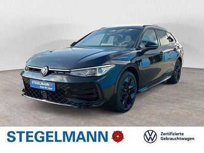 Usata VW Passat R-line 150 CV (110 kW) 2024 Nero Station wagon