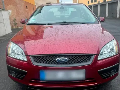 Gebraucht Ford Focus 101 PS (74 kW) 2005 Violet Limousine