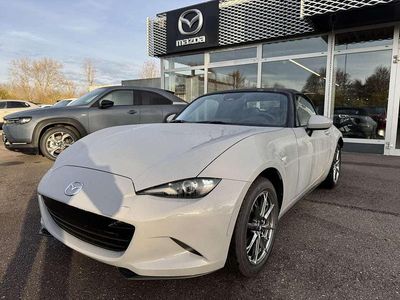 Neu Mazda MX5 Exclusive-Line 132 PS (97 kW) 2025 Grau Cabrio