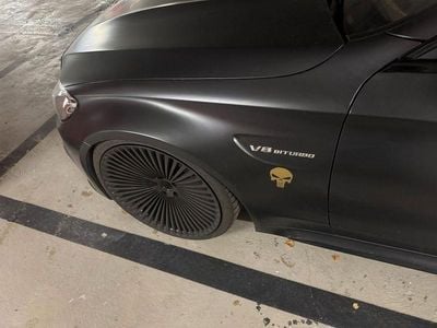 Mercedes C63 AMG