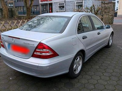Gebraucht Mercedes C180 143 PS (105 kW) 2006 Silber Limousine