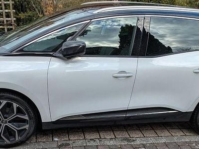 Gebraucht Renault Grand Scénic IV Techno 140 PS (102 kW) 2022 Weiß Van / Kleinbus