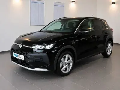 Neu VW T-Roc Style 150 PS (110 kW) 2026 Schwarz SUV