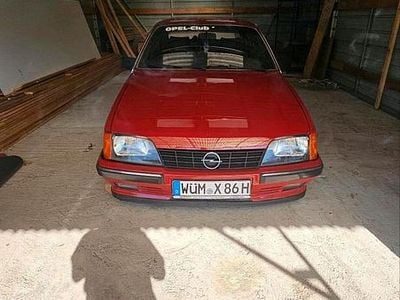 Gebraucht Opel Rekord 100 PS (73 kW) 1986 Rot Limousine