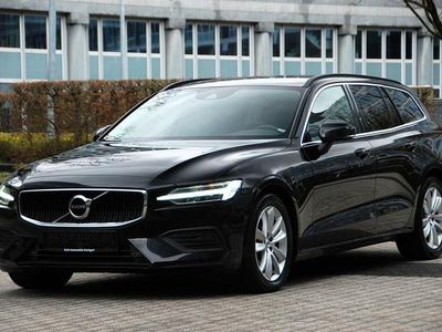 Gebraucht Volvo V60 Core 197 PS (144 kW) 2022 Schwarz Kombi